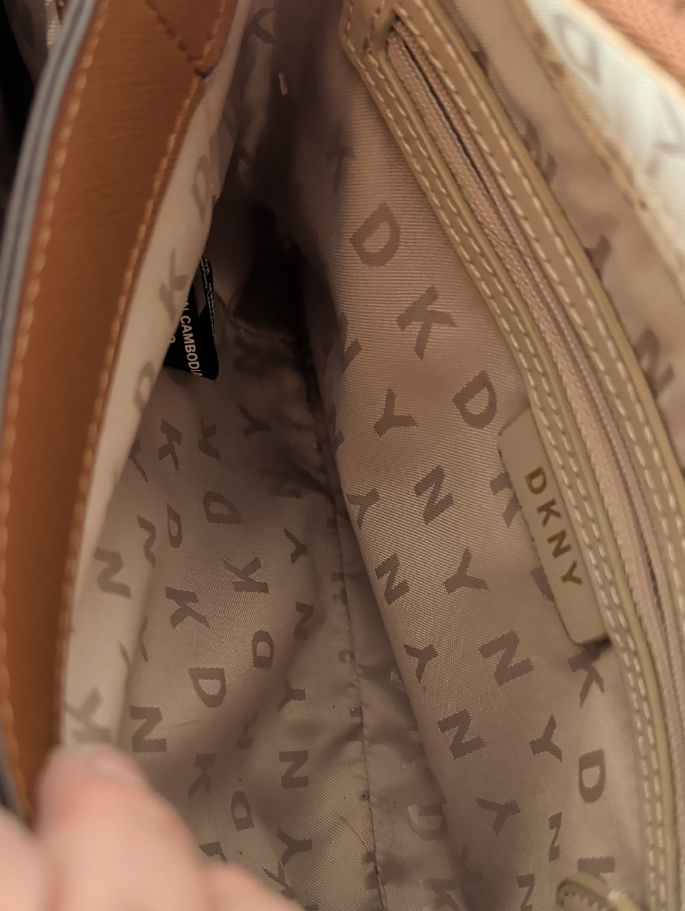 DKNY Beige Logo Crossbody Satchel with Tan Trim - Picture 7 of 8